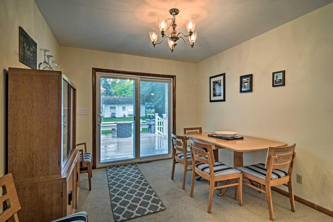 Lake Huron House With Grill And Beach Access! East Tawas 외부 사진